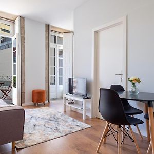 Santa Catarina Porto Housing